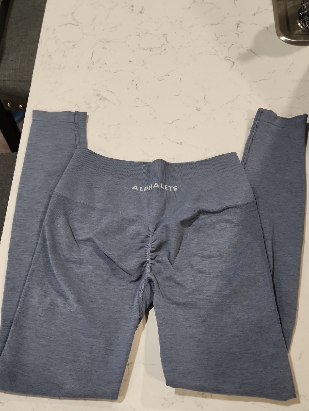 Alphalete Slate Blue Seamless Butt Scrunch Leggings Small